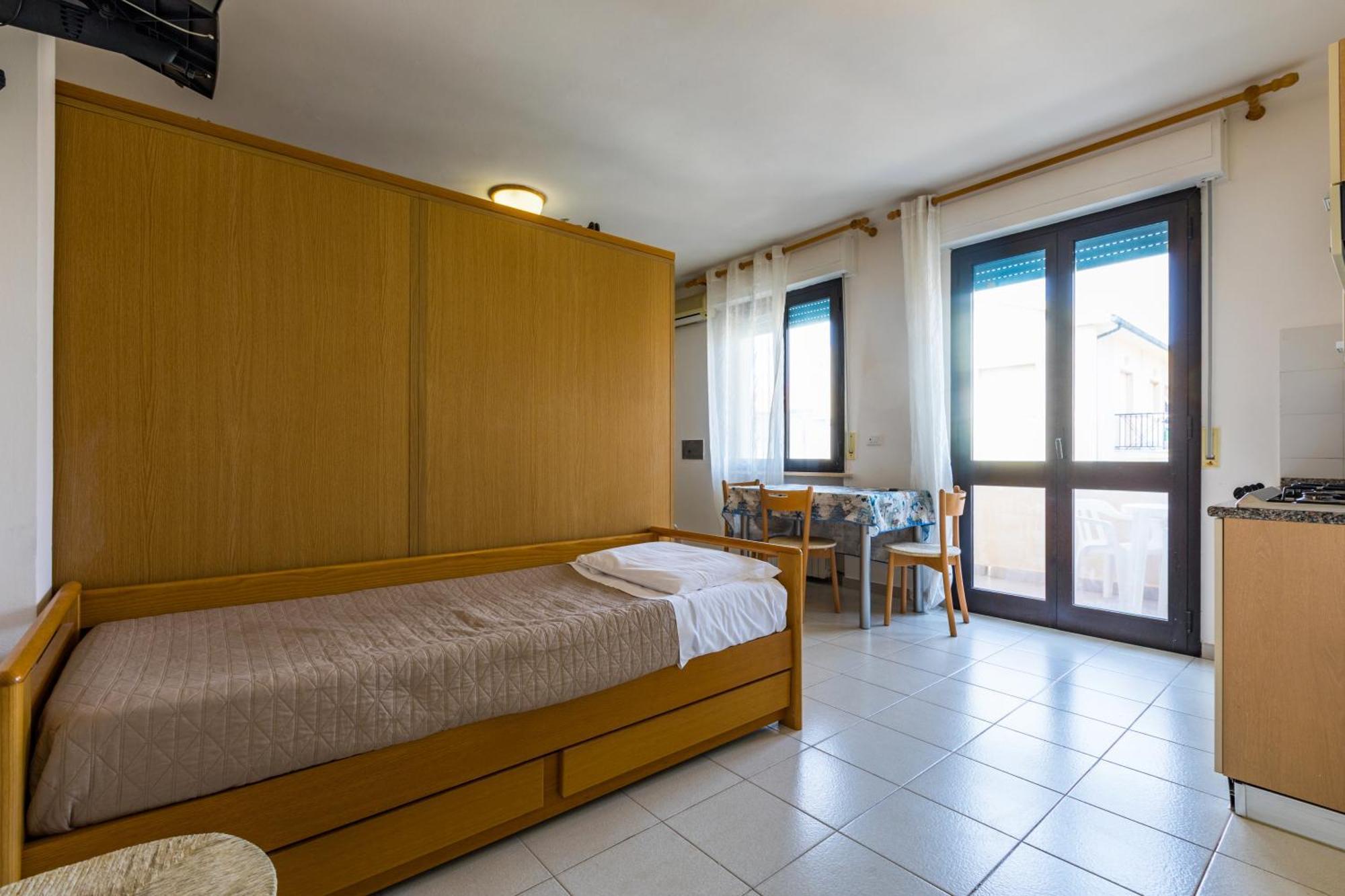 Hotel Stella Marina มารินา ดิ เชชินา ภายนอก รูปภาพ