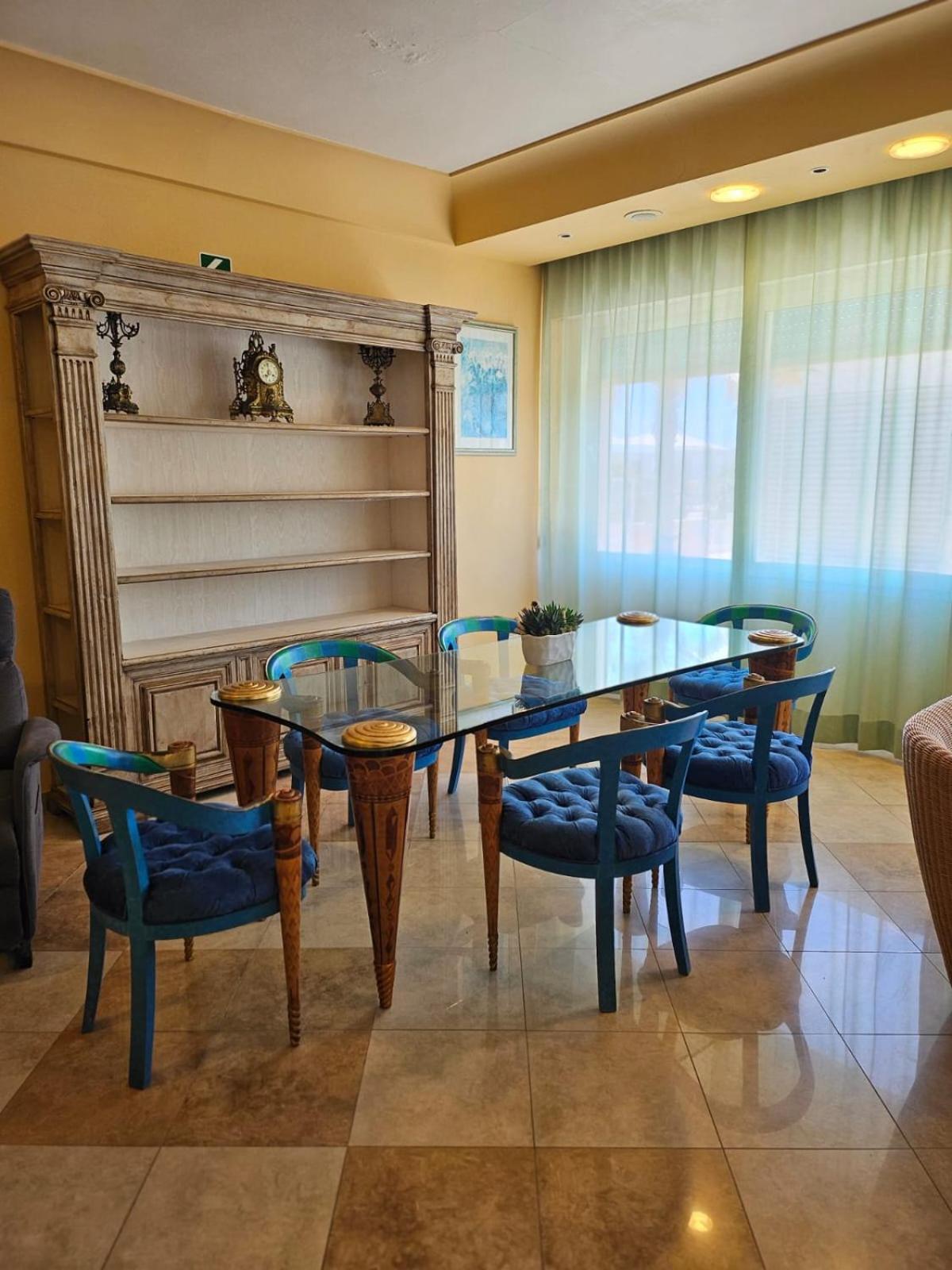 Hotel Stella Marina มารินา ดิ เชชินา ภายนอก รูปภาพ